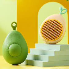 Cheerhunting - Ruffle Avocado Pet Comb